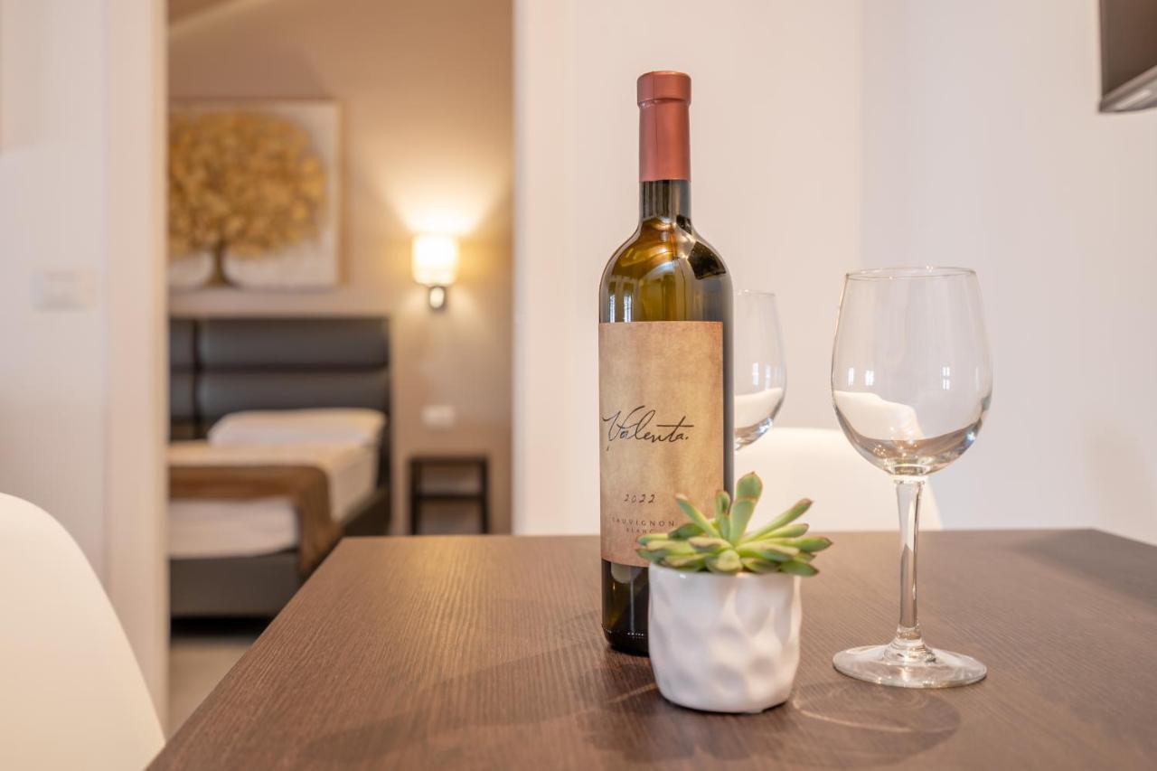 Aaa Apartments & Rooms Pula Ngoại thất bức ảnh